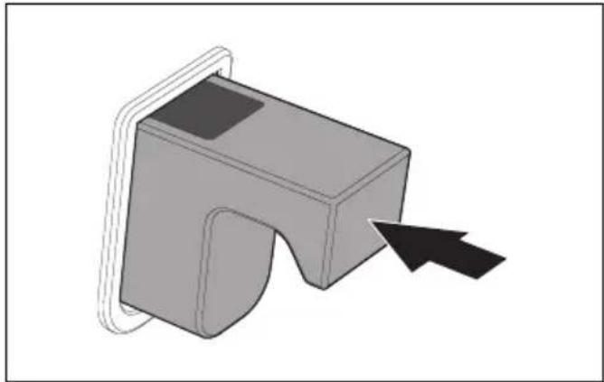 SMEG SO6102S3PG - Chargement du réservoir - 5
