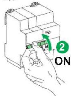 SCHNEIDER EVlink Parking EVF2S22P04R - Left-hand socket functions / Fonctionnalités de la prise de gauche - 4