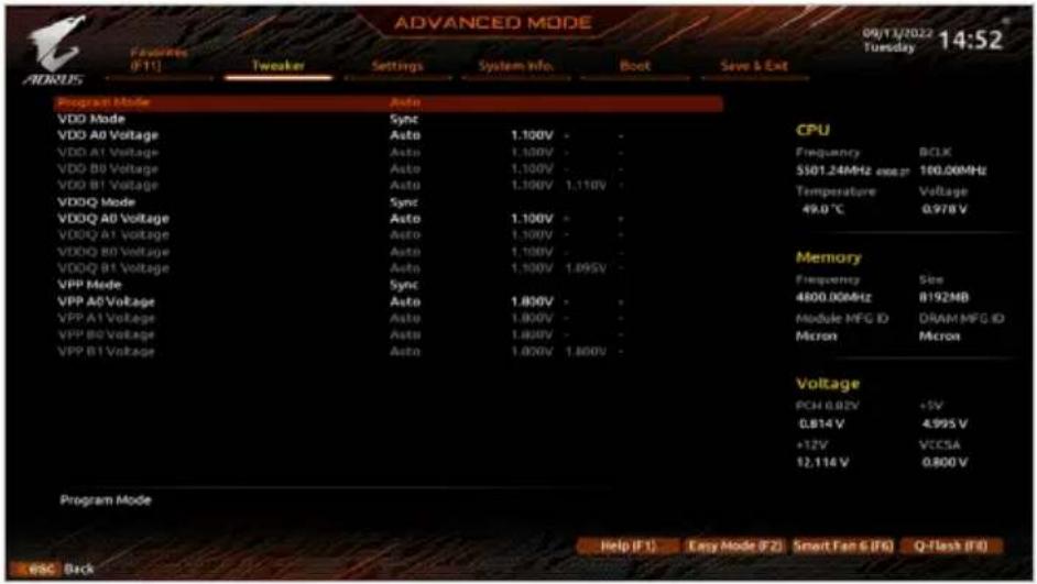 GIGABYTE B760 DS3H AX - ■ DDR5 Voltage Control - 1
