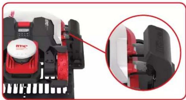 KRESS Mission KR236E - Mission™ RTK ^n kan laddas manuellt. - 2