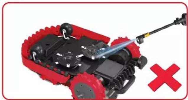 KRESS Mission KR236E - Maak de contactpinnen en de laad strips schoon - 1