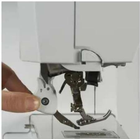 BERNINA 790 PRO - ベルニナデュアルフィードをオンにする - 2