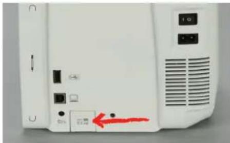 BERNINA 790 PRO - 糸立て棒を立てる - 6