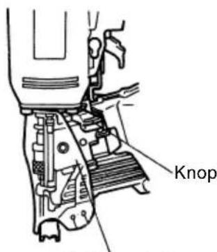 HiKOKI NV90AB - Maatregel tegen vastzittende spijkers. - 4