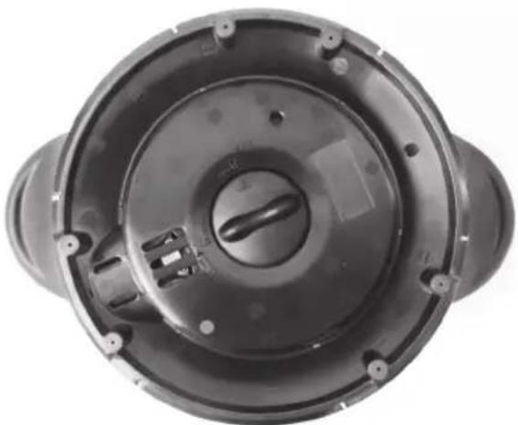 BREVILLE Hot Wok BEW600XL - To remove the base for cleaning: - 1