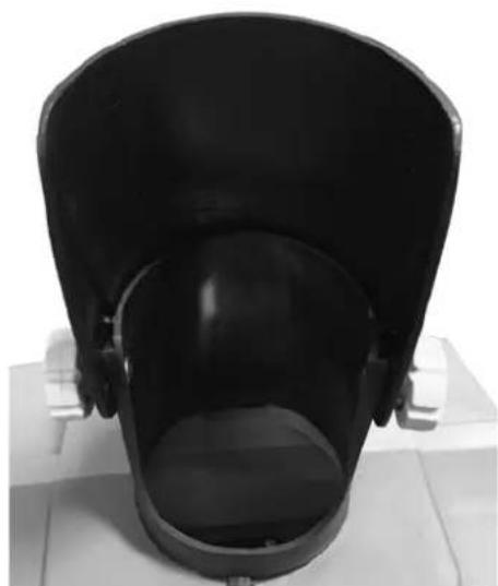 Earthwise SN75022 - INSTALLING CHUTE DEFLECTOR - 5