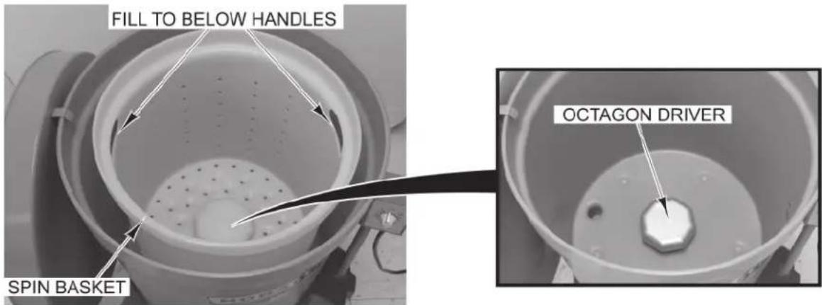 Hobart SDPE - USING THE SALAD DRYER - 4