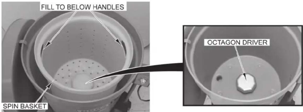 Hobart SDPS - USING THE SALAD DRYER - 4