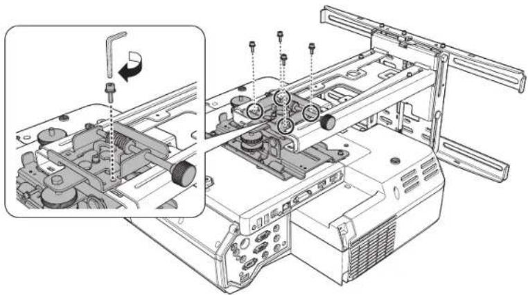 EPSON ELPMB53 - Fixez le projeteur au support de montage. - 4
