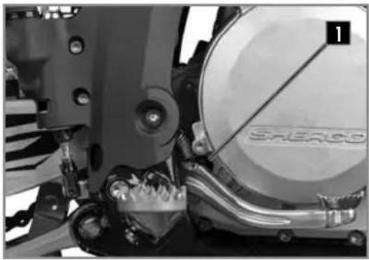 Sherco 500 SEF (2024) - PRÜFEN DES MOTORÖLSTANDS - 1