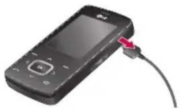LG Chocolate TG800 - Débranchement du chargeur - 1