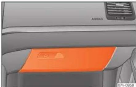 SEAT Alhambra (2023) - Boite a gants - 1