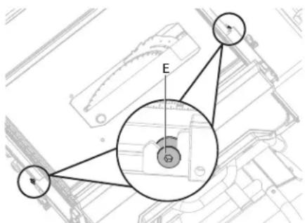HITACHI C10RJ - ALINEACIÓN DEL TOPE GUÍA PARALELO CON LA CUCHILLA (FIG. 30a-30b) - 2