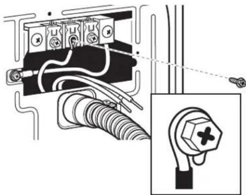 Electrical wiring diagram showing connections between a switch box and a plug socket (no text or symbols present)