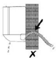 Diagram showing a pipe connection with labeled components and an arrow indicating direction, possibly illustrating a safety or repair procedure.