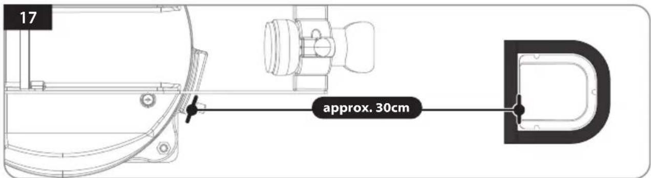 17 approx. 30cm