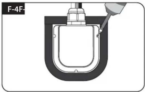 Selfsat Snipe Air - Apply silicone between mounting plate and masking tape - 13