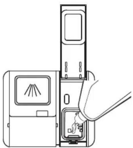 THOMSON TWBI4215CFULLSLID - Remplissage du distributeur de liquide de rinçage - 2