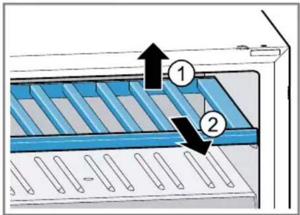 BOSCH KWK16ABGB - Retirer le support-crochet pour bouteilles - 1