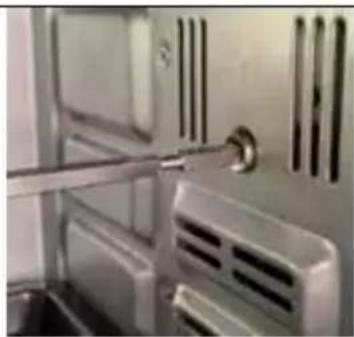 ELECTROLUX ESO46DIGIT - Usingtherotisseriefunction - 1