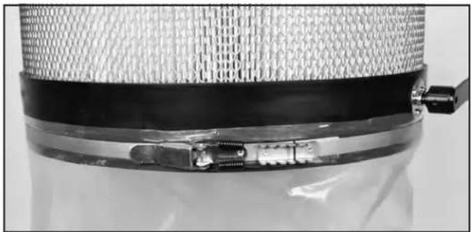 RIKON 60-101 - INSTALLER LE TUYAU À POUSSIÈRE - 1