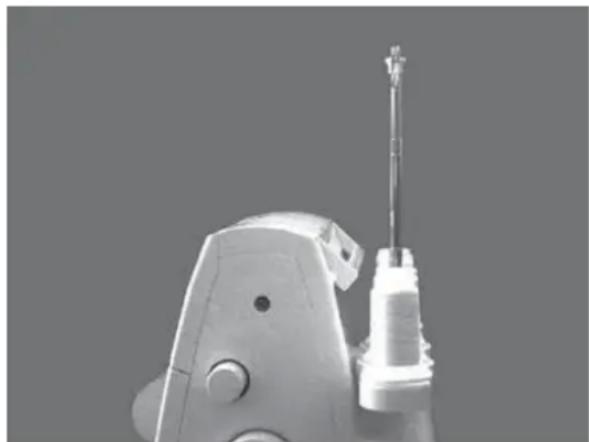 SINGER Heavy Duty HD0400S - COMMENT OUVRIR LE CACHE-BOUCLEURS - 3