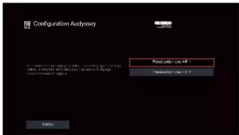 DENON AVR-X1800H DAB - Lorsque l'analyse et la sauvegarde sont terminées, débranchez le microphone d'étalonnage du son de la prise SETUP MIC de l'appareil principal puis appuyez sur "Suivant". - 2