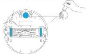 DREAME D9 Max - Clean the Side Brush - 2