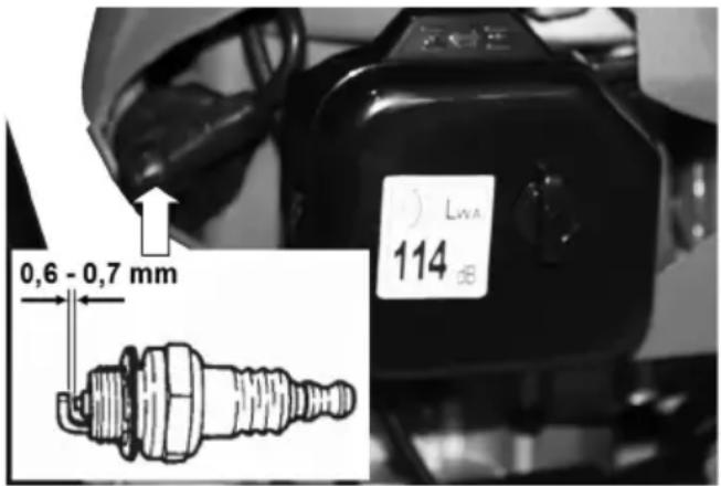 IKRA IBHS 62 - Cambio o inspección de la bujía de encendido - 1