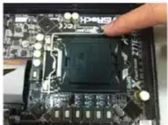 ASROCK Z77 OC Formula - CPU Installation - 3