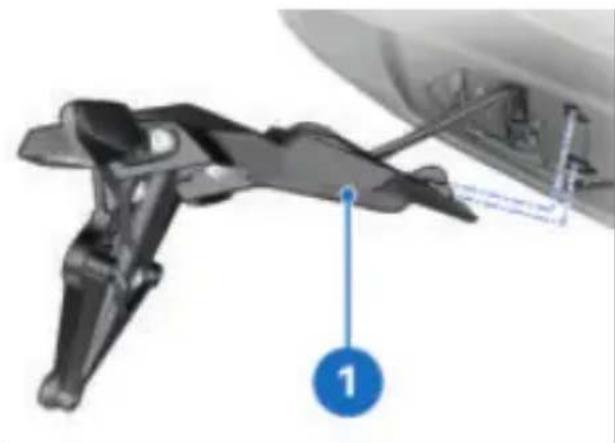 BMW S 1000 RR (2023) - Dépose du support de plaque d'immatriculation - 5