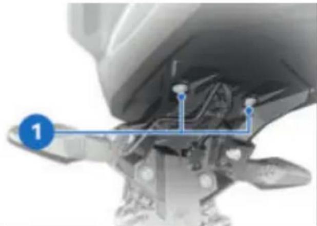 BMW S 1000 RR (2023) - Dépose du support de plaque d'immatriculation - 4