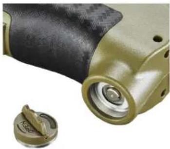 BUSHNELL Broadhead - ATTIVAZIONE DELLA BATTERIA/INDICATORE DELLA CARICA DELLA BATTERIA - 1