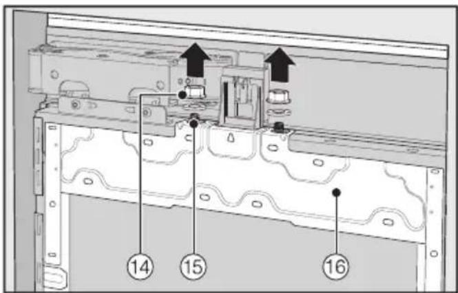 MIELE F 2813 Vi - Préparation du montage de la façade du meuble - 4