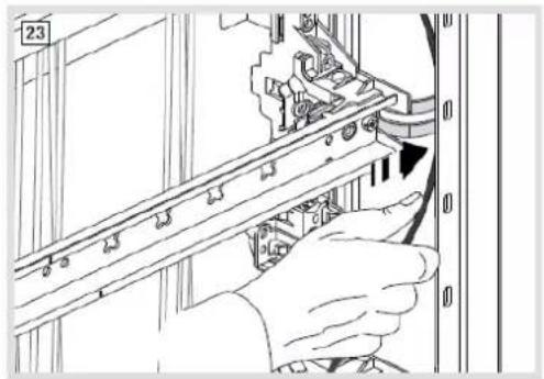 HAGER FD52PN - FD00B... = bracelets guide-fils latéraux pour câblage vertical - 9