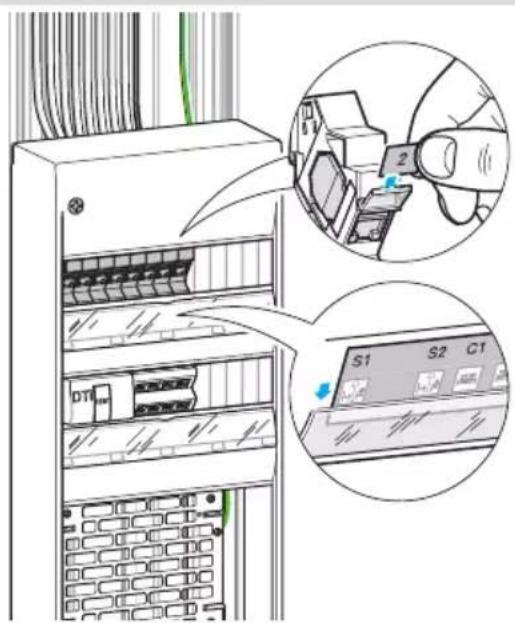 HAGER TN423 - Repérage des connecteurs RJ45 Pose des cordons de brassage et repérage - 1