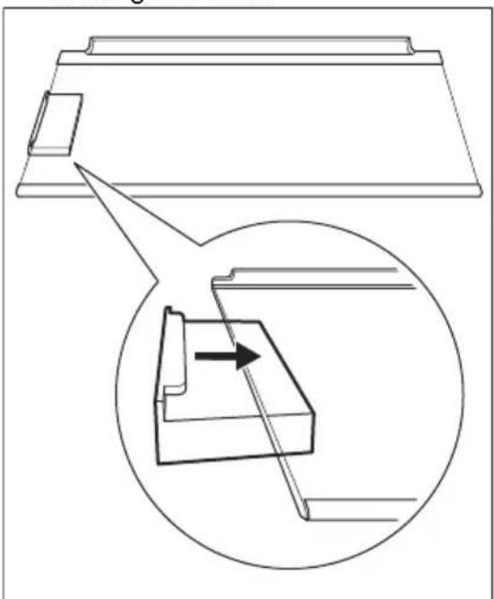 ELECTROLUX KNP7TE75S - Installing and replacing the CleanAir+ filter - 4