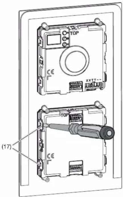 HAGER TN733 - Remplacement du module/d'insert - 2
