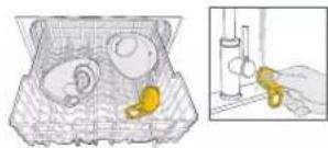MEDELA Solo Hands-free - Washing - 3