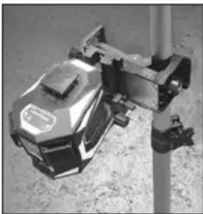 Laserliner CrossGrip Pro - 1Pričvršćivanje na zidu - 1