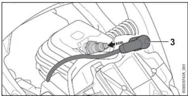 STIHL MS 182 - Pulizia della candela di accensione - 2