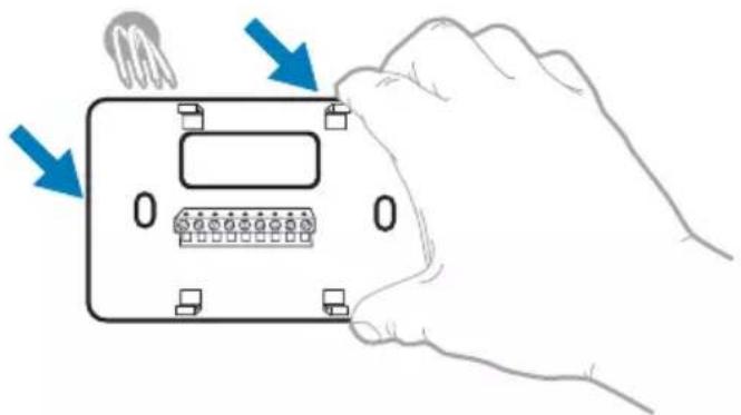 HONEYWELL RTH5160D1003/E - Disconnect the wires and remove the old wall plate. - 1