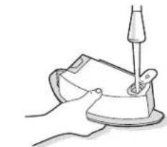 IROBOT Roomba Combo J5+ - BEFESTIGEN DES WISCHPADS - 2