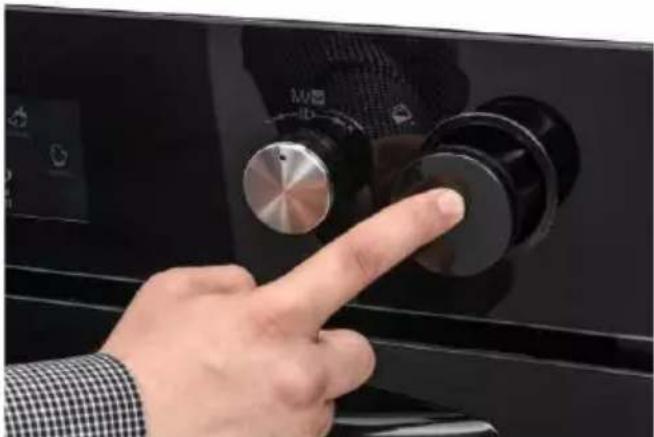 EAS Electric EMV75TVP - Befüllen des Wassertanks - 7