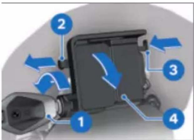 BMW R 1300 GS (2023) - Fixer correctement l'appareil de navigation - 3
