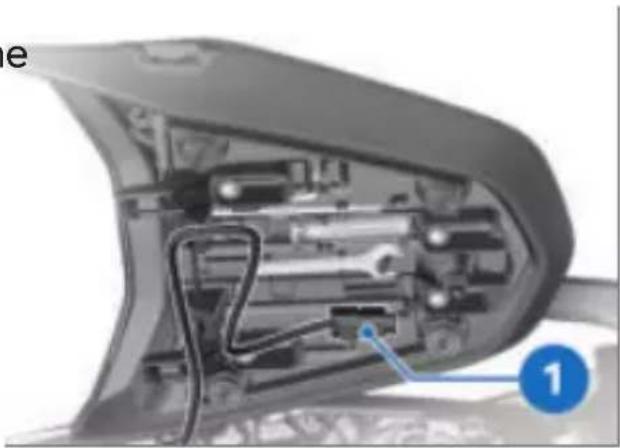 BMW R 1300 GS (2023) - Pose de la selle passager - 1