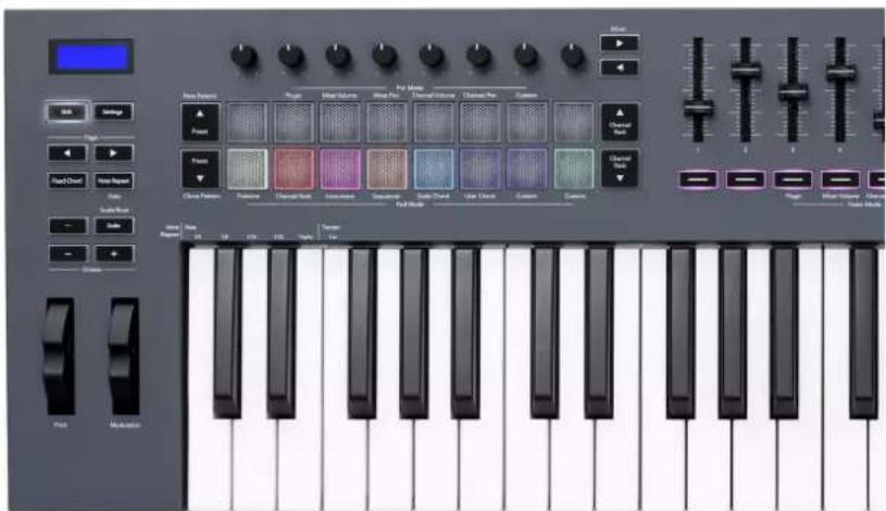 NOVATION FLkey 49 - Mode Patterns Pad - 2