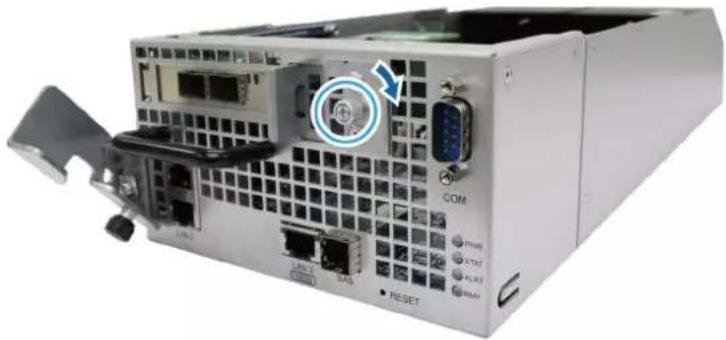 SYNOLOGY UC3200 - Pour installer la carte d'interface réseau : - 3