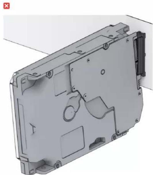 SYNOLOGY UC3400 - Impossible de reconnaître le(s) disque(s) dur(s) - 2