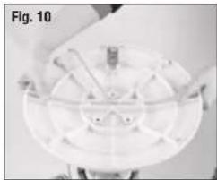 HONEYWELL HYF023 - Asegurando el Ventilador a la Base - 5
